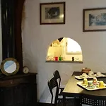Altrove - A Due Passi Da Chiavari Ne