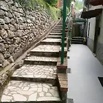 阿尔特罗夫酒店 公寓 *