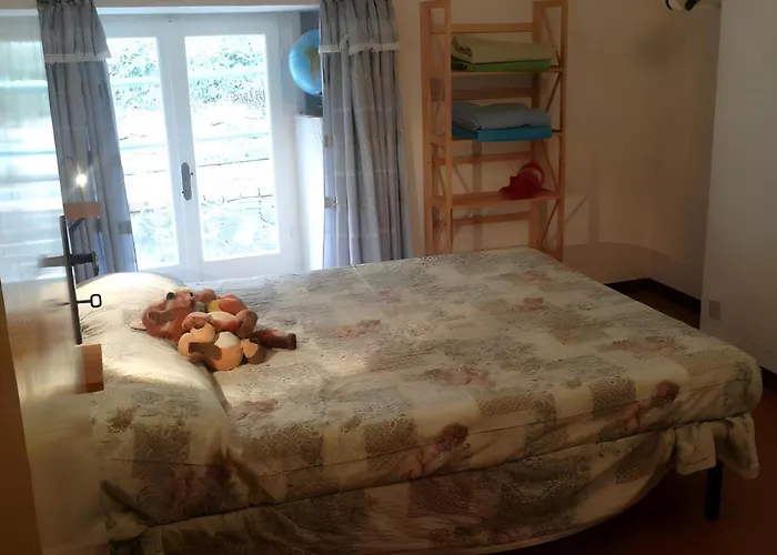 阿尔特罗夫酒店 公寓 *